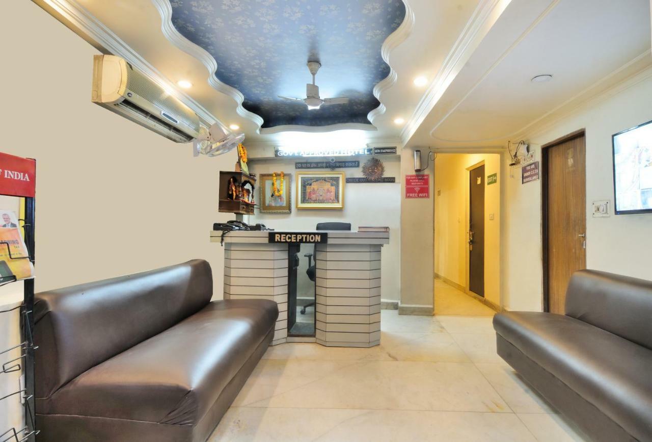 Hotel Lahorimal Deluxe New Delhi Buitenkant foto