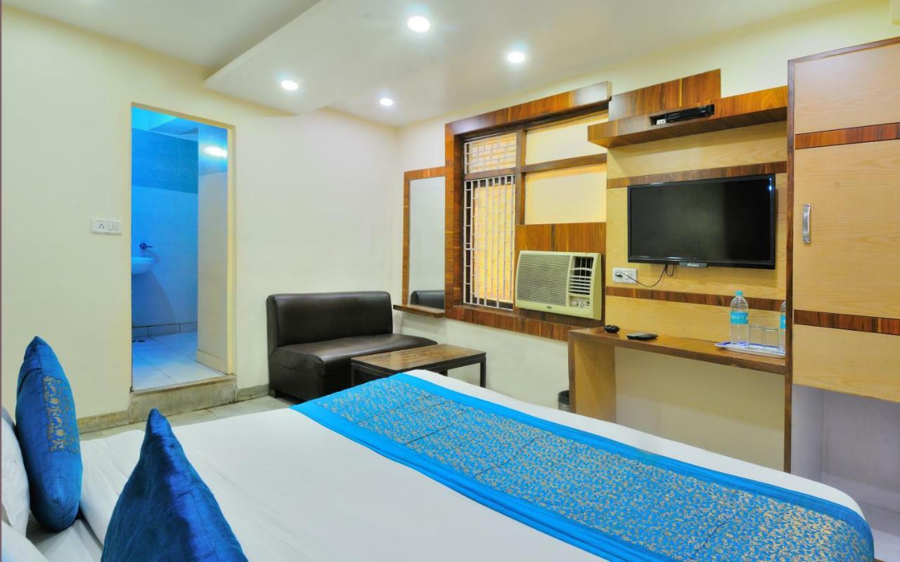 Hotel Lahorimal Deluxe New Delhi Buitenkant foto